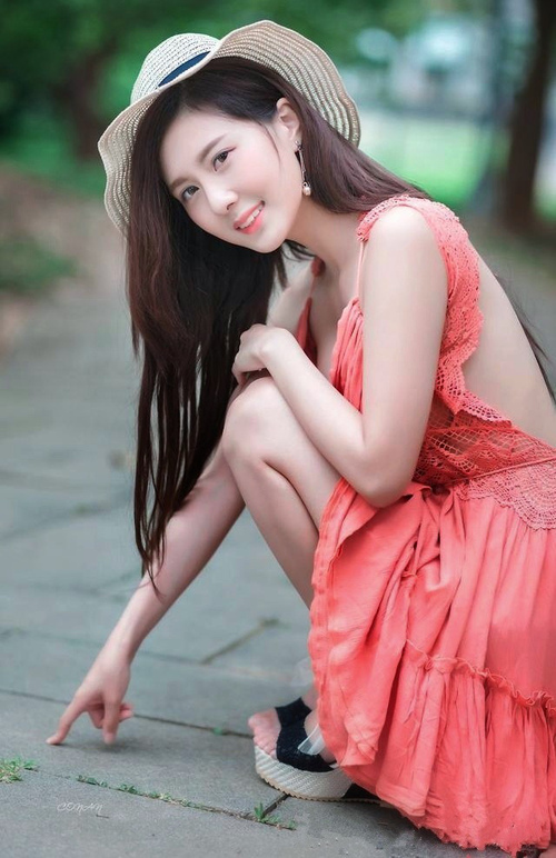 葡萄牙骑手吉尔贝托·费利佩在2024年全国工作马术锦标赛中获得大师组冠军，表现出色。