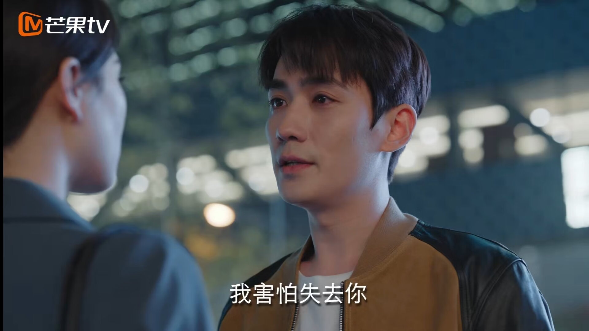 战术执行细节果断，如 power play 抢攻效率高，战术抢跑