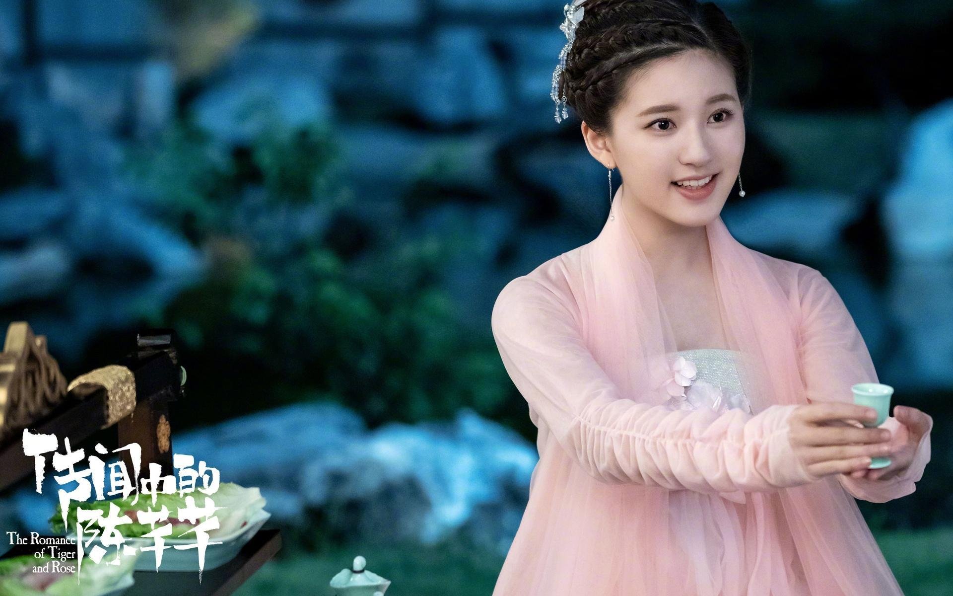 马刺继续尝试阵容搭配寻找最优解，马刺队引援